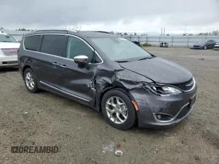 2018 Chrysler Pacifica Limited z VIN 2C4RC1GG6JR357777, wystawiony jako Copart lot #51124505 z przebiegiem 65 342 mil mil oraz Szkody całkowita. Historia ofert i sprzedaży dostępna na DreamBid. Obrazek 4.