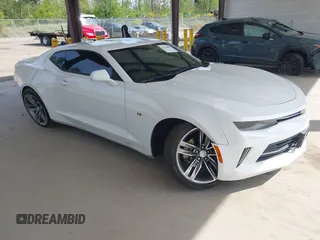 2017 Chevrolet Camaro 2LT z VIN 1G1FD1RS9H0174730, wystawiony jako IAAI lot #42154087 z przebiegiem 162 326 mil mil oraz . Historia ofert i sprzedaży dostępna na DreamBid. Obrazek 1.