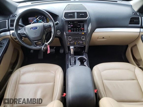 2017 Ford Explorer XLT с VIN 1FM5K7D88HGE32570, выставлен на аукционе Copart как лот 43013085 с пробегом 85 687 миль миль и Списание • Salvage title. История ставок и продаж доступна на DreamBid. Изображение 8.