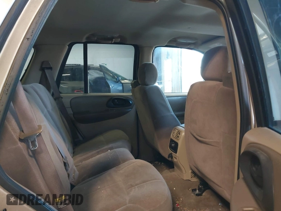 2004 Chevrolet TrailBlazer LS with VIN 1GNDT13S342194391, listed as a IAAI auction lot 42083394 with 215,125 mi miles and . Bid and sale history available at DreamBid. Image 8.