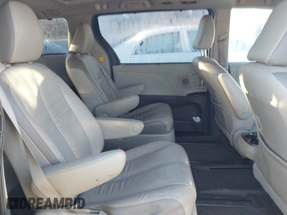 2012 Toyota Sienna XLE with VIN 5TDDK3DCXCS032344, listed as a IAAI auction lot 41205400 with 105,274 mi miles. Bid and sale history available at carsss.com. Image 8.