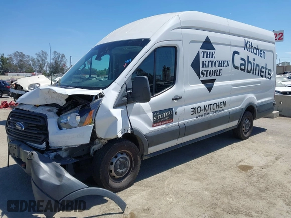 2018 Ford Transit Cargo with VIN 1FTBW3XGXJKB34600, listed as a IAAI auction lot 42017817 with 116,399 mi miles. Bid and sale history available at carsss.com. Image 19.
