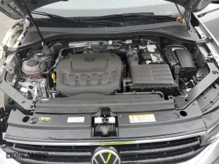 2024 Volkswagen Tiguan SE R-Line Black with VIN 3VV8B7AX5RM059395, listed as a Copart auction lot 47109115 with 5,652 mi miles and Salvage Title. Bid and sale history available at carsss.com. Image 13.