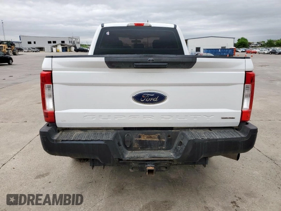 2019 Ford F-250 XL with VIN 1FT7X2A60KEC61451, listed as a Copart auction lot 51458805 with 193,809 mi miles and Salvage title. Bid and sale history available at DreamBid. Image 6.