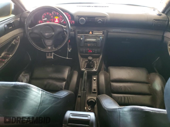 2000 Audi S4 z VIN WAUDD68D1YA107657, wystawiony jako Copart lot #81312104 z przebiegiem 133 371 mil mil oraz Czysty tytuł • Clean title. Historia ofert i sprzedaży dostępna na DreamBid. Obrazek 8.