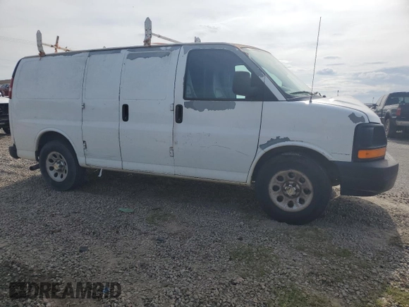 2012 Chevrolet Express Cargo с VIN 1GCSGAFX4C1117139, выставлен на аукционе Copart как лот 55267815 с пробегом 267 783 миль миль и Списание • Salvage title. История ставок и продаж доступна на DreamBid. Изображение 4.