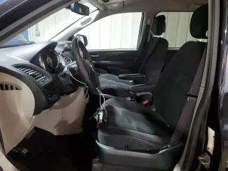 2019 Dodge Grand Caravan SE with VIN 2C4RDGBGXKR791256, listed as a Copart auction lot 53979975 with 69,541 mi miles and Clean Title. Bid and sale history available at DreamBid. Image 7.