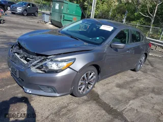 2017 Nissan Altima 2.5 SR with VIN 1N4AL3AP8HC141830, listed as a IAAI auction lot 41948607 with 103,509 mi miles. Bid and sale history available at carsss.com. Image 21.