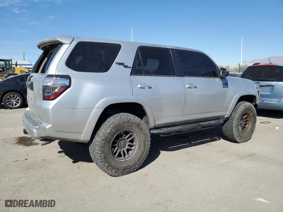 2017 Toyota 4Runner SR5 with VIN JTEBU5JR7H5476991, listed as a Copart auction lot 47418755 with 87,681 mi miles and Salvage Title. Bid and sale history available at carsss.com. Image 3.