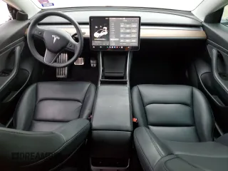2020 Tesla Model 3 Standard Range Plus z VIN 5YJ3E1EA9LF661702, wystawiony jako Copart lot #55533725 z przebiegiem 66 286 mil mil oraz Szkoda całkowita • Salvage title. Historia ofert i sprzedaży dostępna na DreamBid. Obrazek 8.
