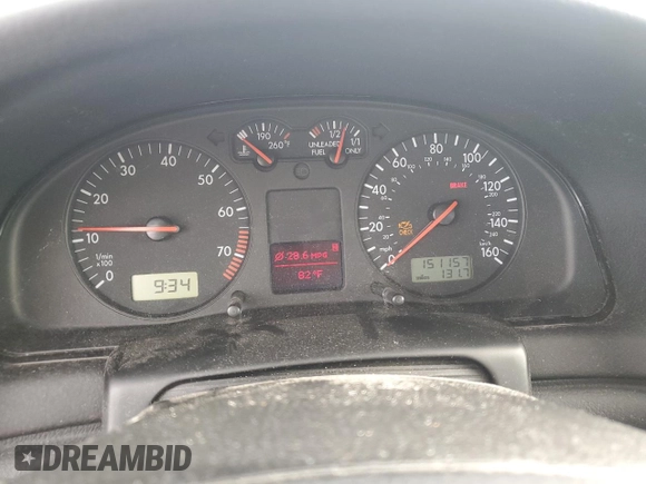 2000 Volkswagen Passat with VIN WVWNA23B6YE238932, listed as a Copart auction lot 59837575 with 151,157 mi miles and Salvage title. Bid and sale history available at DreamBid. Image 9.