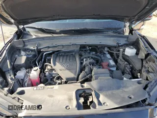2024 Toyota Highlander XLE z VIN 5TDAAAA56RS006753, wystawiony jako Copart lot #43558345 z przebiegiem 86 961 mil mil oraz Szkoda całkowita • Salvage title. Historia ofert i sprzedaży dostępna na DreamBid. Obrazek 12.