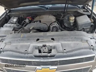 2007 Chevrolet Avalanche LTZ z VIN 3GNEC12J77G129472, wystawiony jako IAAI lot #41100413 z przebiegiem Nie podano mil oraz . Historia ofert i sprzedaży dostępna na DreamBid. Obrazek 10.