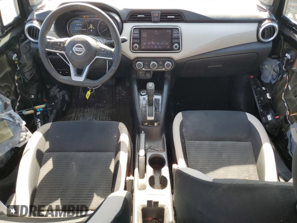 2022 Nissan Versa SV z VIN 3N1CN8EV9NL826750, wystawiony jako Copart lot #52127085 z przebiegiem 86 513 mil mil oraz Szkoda całkowita • Salvage title. Historia ofert i sprzedaży dostępna na DreamBid. Obrazek 8.