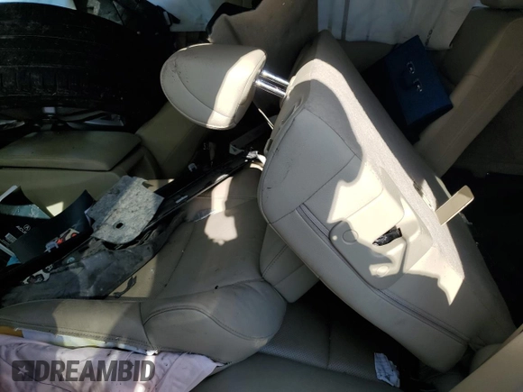 2014 Acura RDX Technology z VIN 5J8TB3H57EL007334, wystawiony jako Copart lot #56042345 z przebiegiem 172 581 mil mil oraz Szkoda całkowita • Salvage title. Historia ofert i sprzedaży dostępna na DreamBid. Obrazek 10.