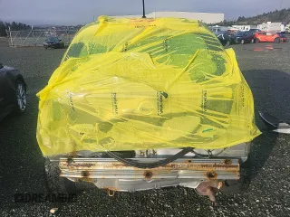 2015 Nissan Micra S z VIN 3N1CK3CP5FL231105, wystawiony jako Copart lot #80742104 z przebiegiem 147 075 mil mil oraz Szkoda całkowita • Salvage title. Historia ofert i sprzedaży dostępna na DreamBid. Obrazek 6.