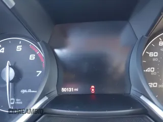 2018 Alfa Romeo Stelvio z VIN ZASFAKAN3J7C20066, wystawiony jako IAAI lot #40879859 z przebiegiem 50 131 mil mil oraz . Historia ofert i sprzedaży dostępna na DreamBid. Obrazek 7.