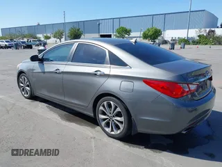 2013 Hyundai Sonata Limited with VIN 5NPEC4AB8DH618423, listed as a IAAI auction lot 42146040 with 195,427 mi miles and . Bid and sale history available at carsss.com. Image 3.
