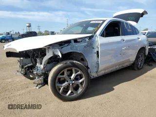 2022 BMW X4 xDrive30i with VIN 5UX33DT07N9N08538, listed as a Copart auction lot 51392403 with 17,070 mi miles. Bid and sale history available at carsss.com. Image 1.
