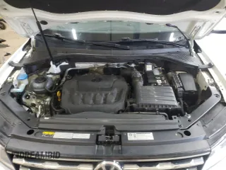 2018 Volkswagen Tiguan SEL with VIN 3VV2B7AX7JM140246, listed as a Copart auction lot 53629815 with 96,791 mi miles and Clean title. Bid and sale history available at DreamBid. Image 12.