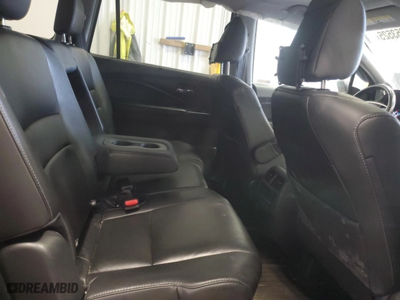 2019 Honda Pilot EX-L with VIN 5FNYF6H57KB075741, listed as a Copart auction lot 51953525 with 102,941 mi miles and Non Repairable. Bid and sale history available at carsss.com. Image 11.