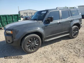 2024 Toyota Land Cruiser z VIN JTEABFAJ7R5005376, wystawiony jako Copart lot #52874895 z przebiegiem 4 105 mil mil oraz Czysty tytuł • Clean title. Historia ofert i sprzedaży dostępna na DreamBid. Obrazek 1.