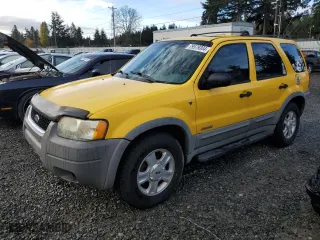 2002 Ford Escape Limited with VIN 1FMCU04102KB00008, listed as a Copart auction lot 79579304 with 137,582 mi miles and Clean Title. Bid and sale history available at carsss.com. Image 1.