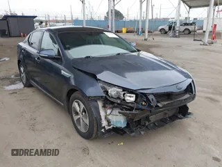 2014 Kia Optima LX z VIN KNAGM4AD8E5065584, wystawiony jako IAAI lot #42287890 z przebiegiem 134 565 mil mil oraz . Historia ofert i sprzedaży dostępna na DreamBid. Obrazek 1.