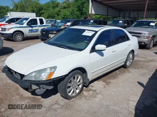 2006 Honda Accord EX-L z VIN 1HGCM66566A004355, wystawiony jako IAAI lot #42081344 z przebiegiem 257 393 mil mil oraz . Historia ofert i sprzedaży dostępna na DreamBid. Obrazek 2.