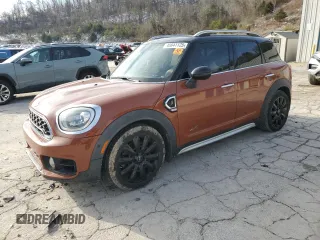 2018 MINI Countryman Cooper S with VIN WMZYT5C39J3E61682, listed as a Copart auction lot 45641125 with 98,496 mi miles and Salvage title. Bid and sale history available at DreamBid. Image 1.