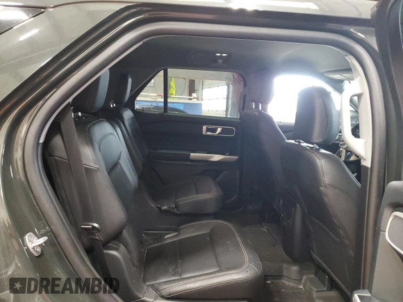 2024 Ford Explorer XLT with VIN 1FMSK8DH9RGA85695, listed as a Copart auction lot 50570395 with 9,557 mi miles and Salvage Title. Bid and sale history available at carsss.com. Image 11.