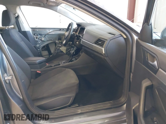 2019 Volkswagen Jetta S with VIN 3VWC57BU3KM070838, listed as a IAAI auction lot 42010372 with 89,999 mi miles and . Bid and sale history available at DreamBid. Image 5.