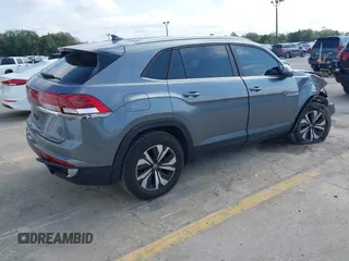 2024 Volkswagen Atlas SE with VIN 1V2DE2CA9RC250981, listed as a IAAI auction lot 41487466 with 10,021 mi miles and . Bid and sale history available at DreamBid. Image 4.
