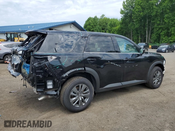 2024 Nissan Pathfinder S z VIN 5N1DR3AC1RC243826, wystawiony jako Copart lot #61145195 z przebiegiem 3 277 mil mil oraz Szkoda całkowita • Salvage title. Historia ofert i sprzedaży dostępna na DreamBid. Obrazek 3.