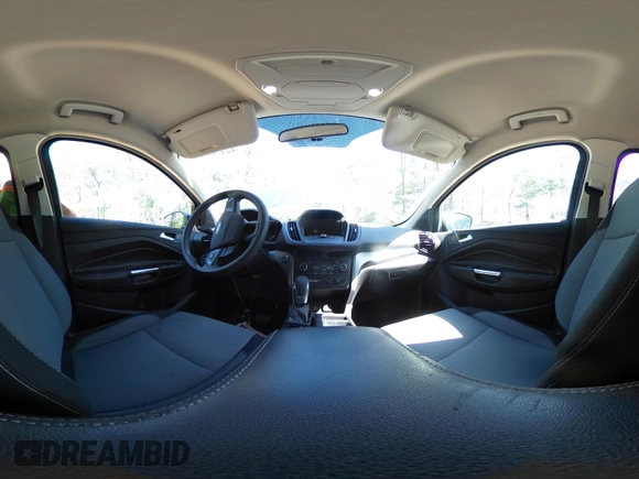 2019 Ford Escape SE z VIN 1FMCU9GD7KUB23316, wystawiony jako IAAI lot #42138654 z przebiegiem 145 857 mil mil oraz . Historia ofert i sprzedaży dostępna na DreamBid. Obrazek 18.