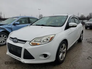 2014 Ford Focus SE with VIN 1FADP3K25EL392966, listed as a Copart auction lot 43530055 with 129,065 mi miles and Salvage Title. Bid and sale history available at carsss.com. Image 1.