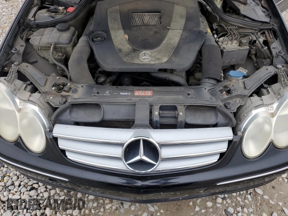 2008 Mercedes-Benz CLK 350 с VIN WDBTK56F88F246009, выставлен на аукционе Copart как лот 43073965 с пробегом 161 324 миль миль и Списание • Salvage title. История ставок и продаж доступна на DreamBid. Изображение 11.