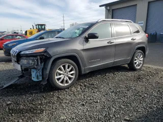 2014 Jeep Cherokee Limited with VIN 1C4PJLDS7EW221687, listed as a Copart auction lot 44618145 with 135,170 mi miles and Salvage Title. Bid and sale history available at carsss.com. Image 1.