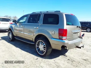 2007 Chrysler Aspen Limited z VIN 1A8HW58237F578436, wystawiony jako IAAI lot #41640757 z przebiegiem 250 901 mil mil oraz . Historia ofert i sprzedaży dostępna na DreamBid. Obrazek 3.