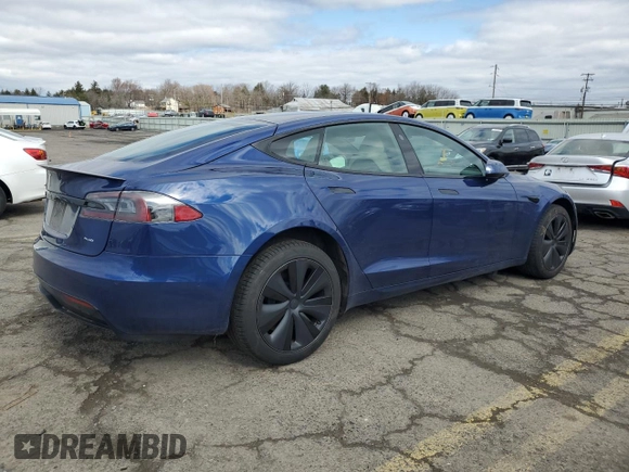 2021 Tesla Model S Plaid with VIN 5YJSA1E6XMF455390, listed as a Copart auction lot 47919105 with 23,522 mi miles and Salvage title. Bid and sale history available at DreamBid. Image 3.