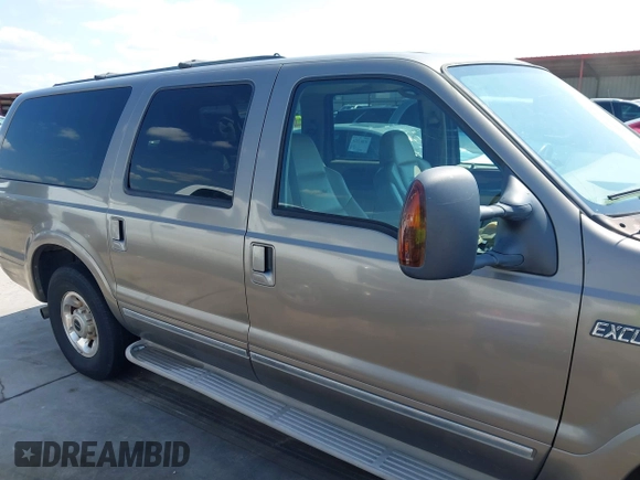 2005 Ford Excursion Limited z VIN 1FMNU42P25ED44334, wystawiony jako IAAI lot #42344600 z przebiegiem 171 512 mil mil oraz . Historia ofert i sprzedaży dostępna na DreamBid. Obrazek 13.