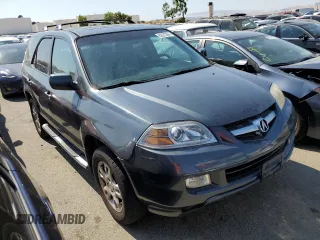 2005 Acura MDX Touring with VIN 2HNYD18975H515977, listed as a Copart auction lot 63072284 with 209,902 mi miles and Salvage Title. Bid and sale history available at carsss.com. Image 4.