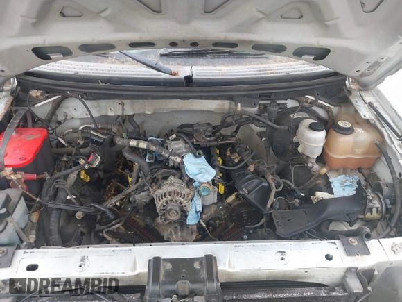 2007 Ford F-150 STX with VIN 1FTRX14W27KD15565, listed as a IAAI auction lot 42738127 with Not provided miles and . Bid and sale history available at DreamBid. Image 10.