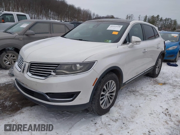 2016 Lincoln MKX Select with VIN 2LMTJ8KR3GBL31765, listed as a IAAI auction lot 41352530 with 155,376 mi miles. Bid and sale history available at carsss.com. Image 2.
