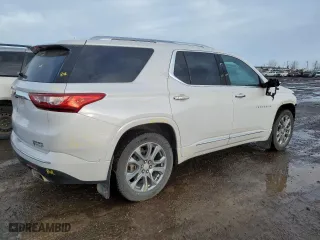 2019 Chevrolet Traverse Premier with VIN 1GNEVKKW2KJ192322, listed as a Copart auction lot 43010505 with 149,998 mi miles and Salvage Title. Bid and sale history available at carsss.com. Image 3.