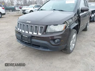 2014 Jeep Compass Latitude with VIN 1C4NJDEB5ED731057, listed as a IAAI auction lot 41938769 with 175,289 mi miles and . Bid and sale history available at carsss.com. Image 13.