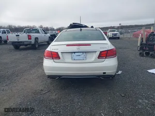 2015 Mercedes-Benz E-Class E 400 with VIN WDDKJ6HB3FF292379, listed as a IAAI auction lot 41838279 with 127,089 mi miles. Bid and sale history available at carsss.com. Image 16.