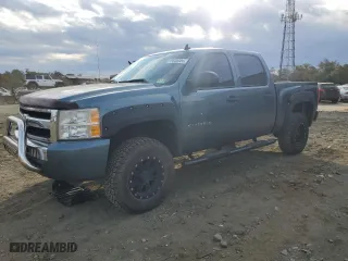 2010 Chevrolet Silverado 1500 LS with VIN 3GCRKREA8AG267522, listed as a Copart auction lot 75608504 with 154,917 mi miles and Salvage Title. Bid and sale history available at carsss.com. Image 1.