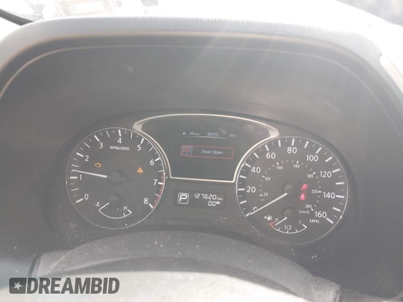 2014 Nissan Pathfinder SV with VIN 5N1AR2MM6EC703140, listed as a IAAI auction lot 42020415 with 127,620 mi miles. Bid and sale history available at carsss.com. Image 7.