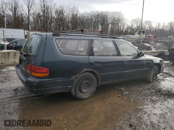 1994 Toyota Camry z VIN 4T1SK12W5RU365849, wystawiony jako Copart lot #44363565 z przebiegiem 226 124 mil mil oraz Szkoda całkowita • Salvage title. Historia ofert i sprzedaży dostępna na DreamBid. Obrazek 3.